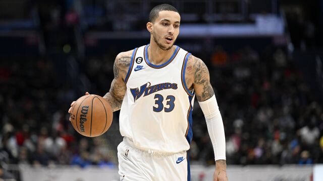 库兹马vs太阳集锦 里突外投22+5+7助队大胜