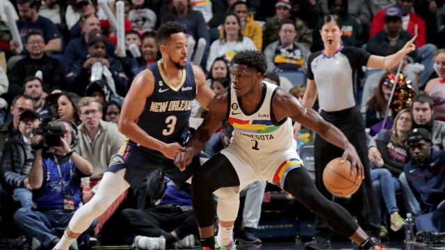 森林狼111-102鹈鹕 爱德华兹37分送鹈鹕六连败