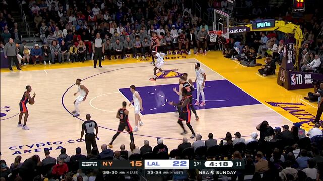 永远有惊喜！里弗斯登场就能造成进攻犯规