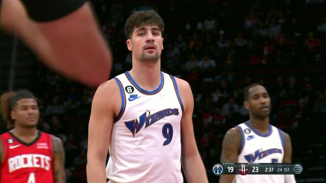 NBA常规赛：奇才vs火箭第1节英文原声回放