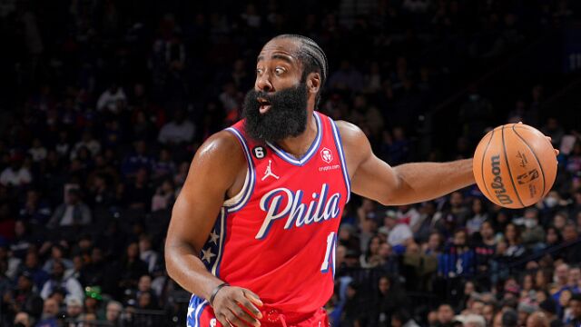 哈登vs勇士集锦 15中8三分8中4高效砍下27分9助攻