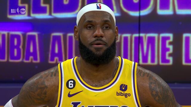 让伟大变得更加伟大 詹姆斯难掩喜悦之情终落泪