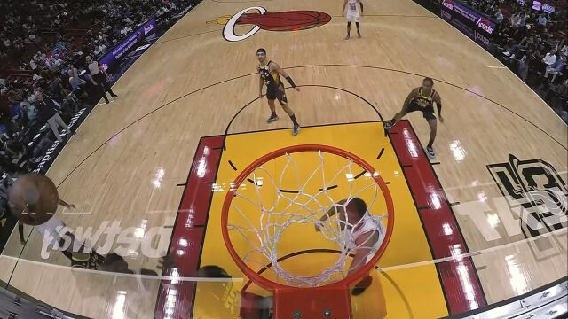 NBA常规赛：步行者vs热火英文原声全场回放
