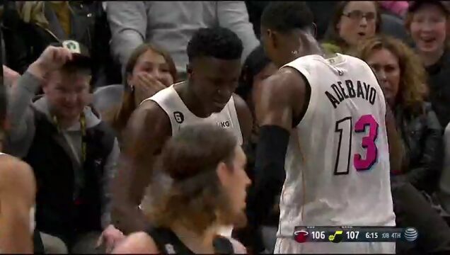 黑豹降临！奥拉迪波势如破竹隔扣2米13大中锋