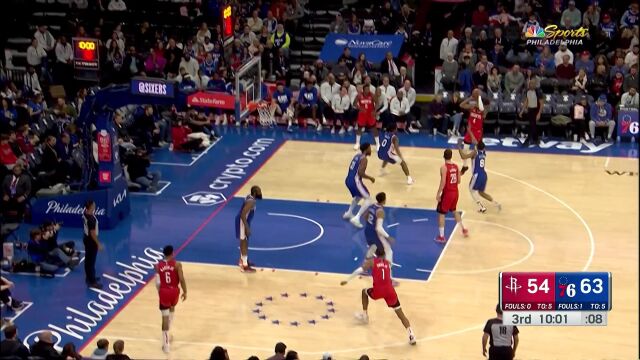 既有身体素质又有手感 杰伦-格林拉杆上篮+急停中投连取4分