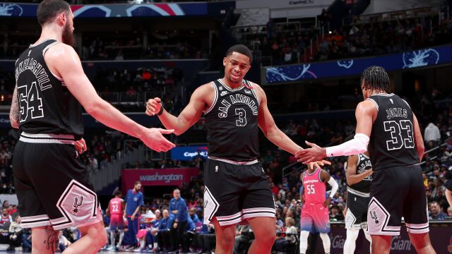 约翰逊vs奇才集锦 空砍30+10+4难阻球队失利