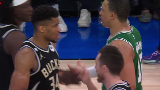 凯尔特人125-131雄鹿 雄鹿主场加时胜绿军取11连胜