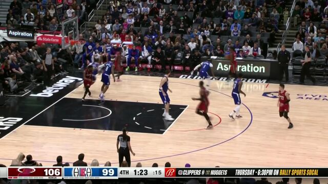 今天是飞翔的热巴 阿德巴约拔地而起双手重扣杀死比赛