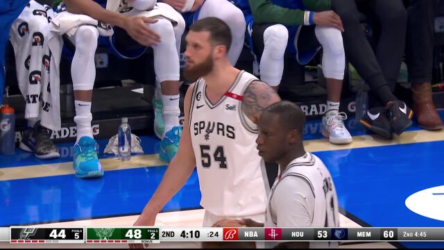 NBA常规赛：马刺vs雄鹿第2节中文解说回放