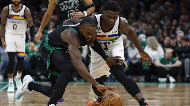 爱德华兹vs凯尔特人集锦 全场砍下30+6无力回天