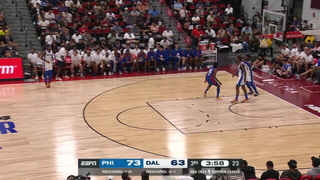 76人vs独行侠第3节中文解说回放