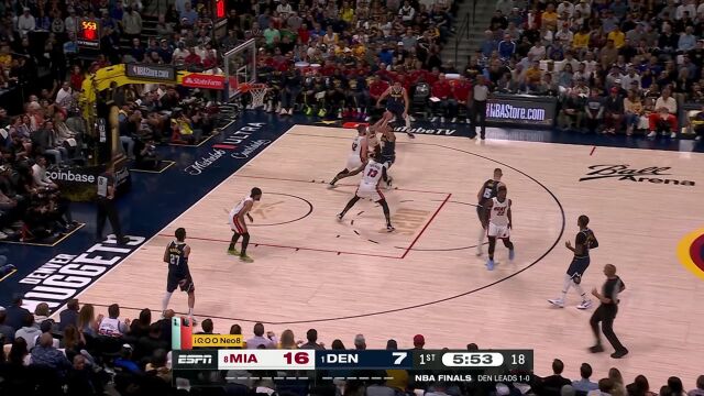 球队主心骨！约基奇里突外投连追5分稳定军心