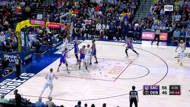 逆天补扣再现年轻风采 小乔丹旱地拔葱暴力补扣势大力沉