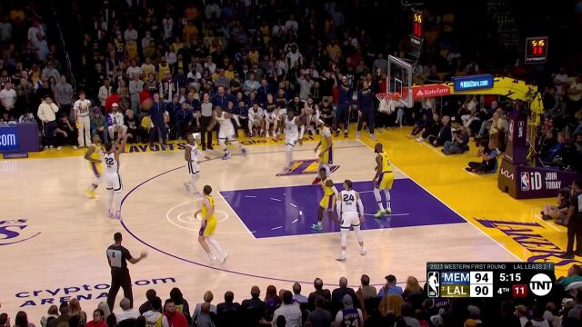 关键时刻不手软 贝恩关键三分一箭穿心为灰熊扩大领先