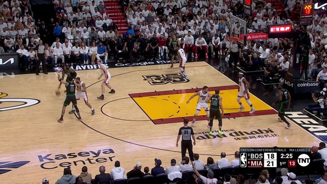 命中率百分百！罗威默契配合360度华丽转身跳投命中