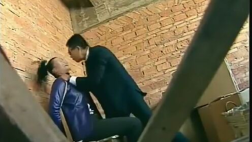 男子夺爱失败,竟绑架心爱的女人