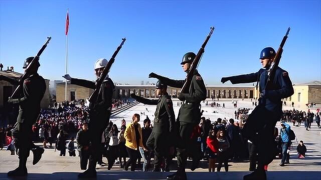 土耳其国父纪念馆换岗仪式