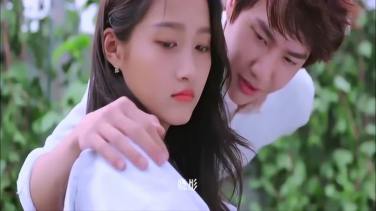 关晓彤王一博节目中撒狗粮实在太甜了