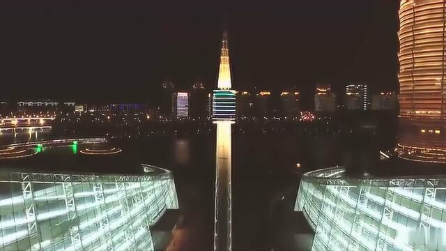 航拍中国:航拍郑州CBD“大玉米”夜景,看着“流口水”