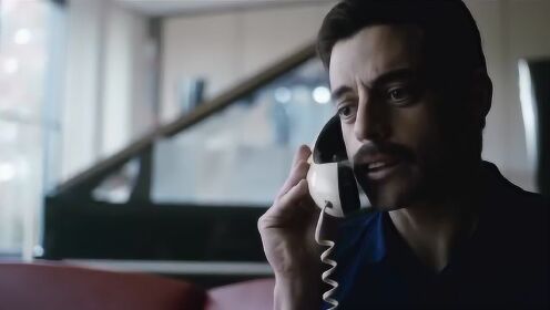 费雷迪想要参加慈善演唱会，经纪人告诉他已经晚了