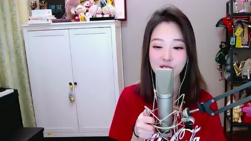 唱歌确实很有实力，欣赏冯提莫《写不完的温柔》唱出天籁之音的感觉