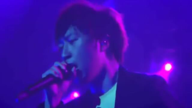 2010五月天演唱会,《雌雄同体》