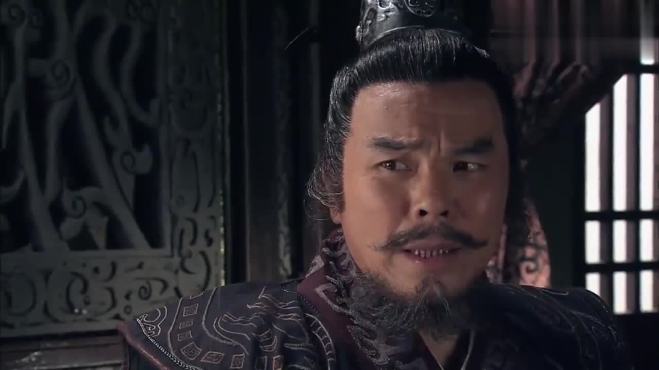 古装樊哙一时嘴快竟将朝中事告知吕媭吕媭得知后立马进宫
