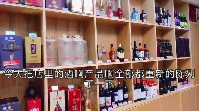 周末阳光明媚,丹姐把干垃圾回收,再去店里重新陈列了产品?