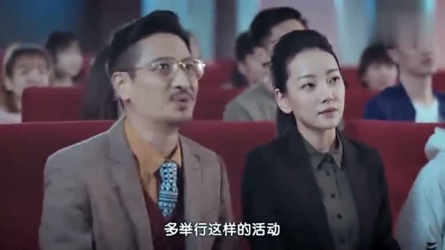 司徒扮演美女演出,观众却说造型好眼熟