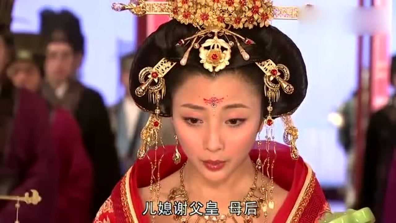 杨贵妃秘史寿王带杨玉环来拜见唐明皇不料妃朝而不见太尴尬