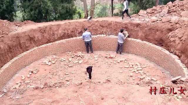 实拍四川农村蓄水池的建造过程,原来农村土地灌溉是这样来的