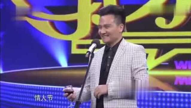 李伟健上演花式炫富,银行卡都能玩出斗地主,牛