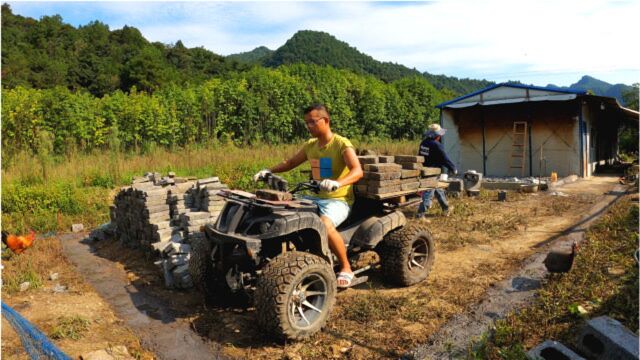 用了整整4年的国产沙滩车,完美解决狭小空间运输问题,真给力