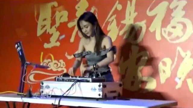 她的眼泪林晓培车载音乐精品美女打碟DJ视频