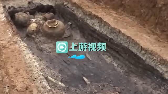 渝视频丨再现古代巴人丧葬习俗!重庆地区发掘出土4座船棺葬