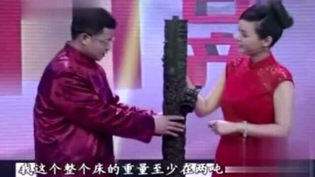 鉴宝:男子带床柱子来鉴宝, 大呼最少值2个亿, 鉴定后直接减好几个零!