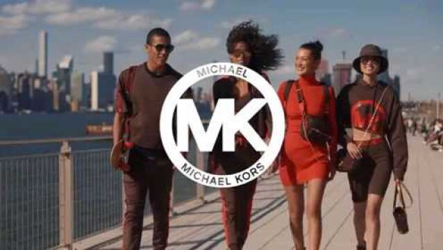 MichaelKors 2021秋季系列 橙棕配色 全新 Kors 印花 饱和度拉满