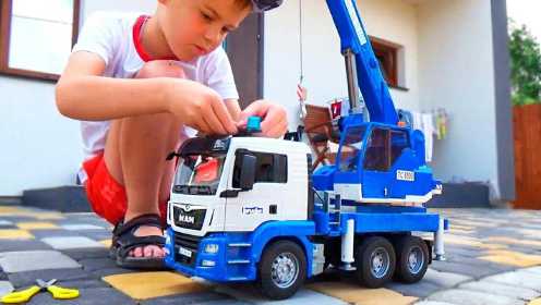 0-10岁儿童卡通车视频 吊车挖掘  儿童挖掘机视频  工程车玩具大全