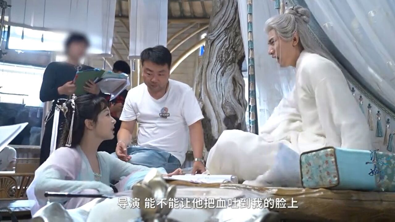 《沉香如屑》男女主被虐疯!杨紫让成毅把血吐自己脸上,震撼观众