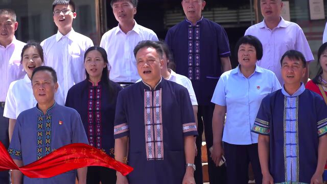 视频|石榴花开颂党恩,连山人大代表演绎快板词