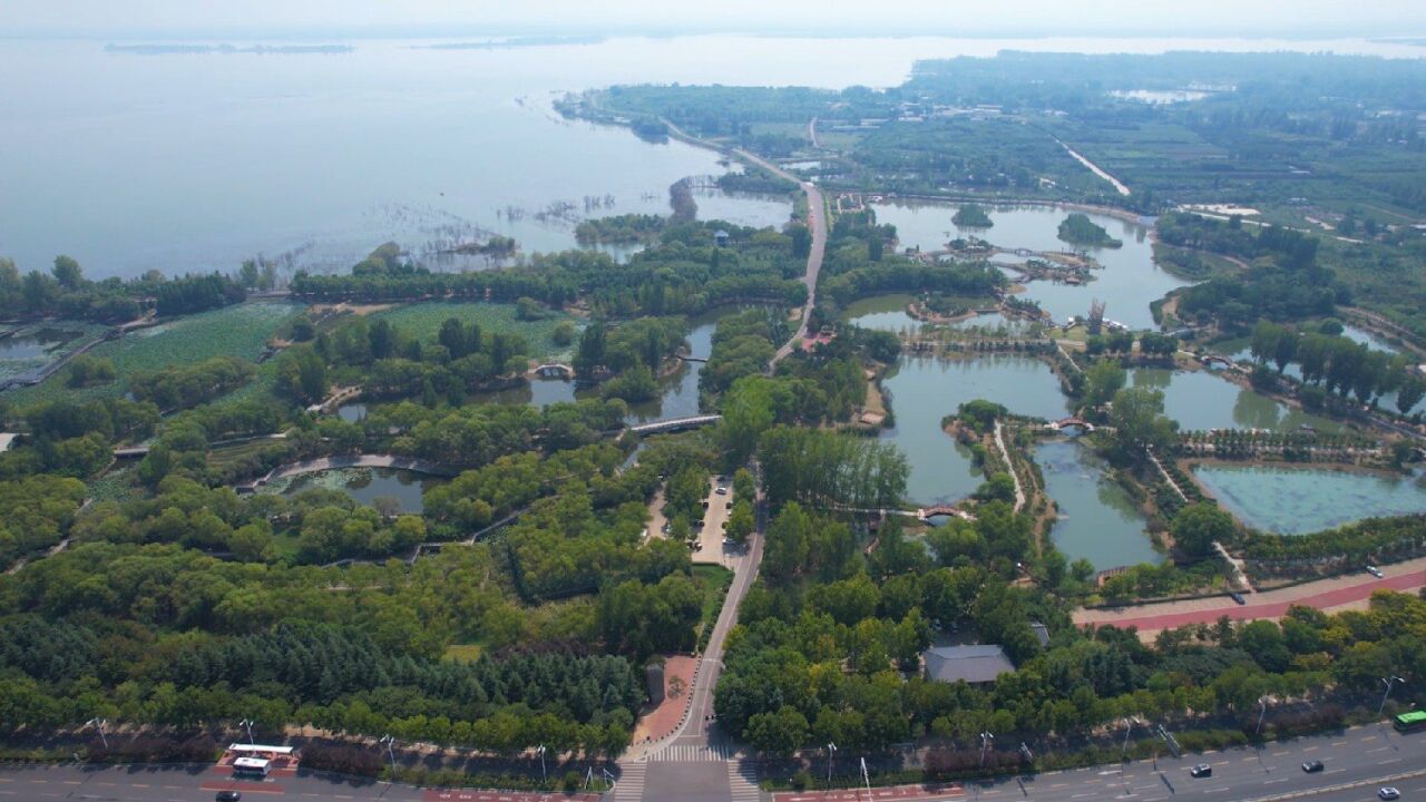 平顶山市白龟湖国家湿地公园(西门)美景