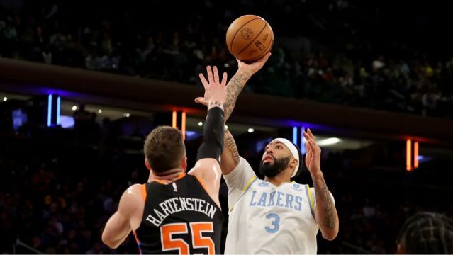 浓眉赛后主动揽责：我打得太烂了 咋投咋没有