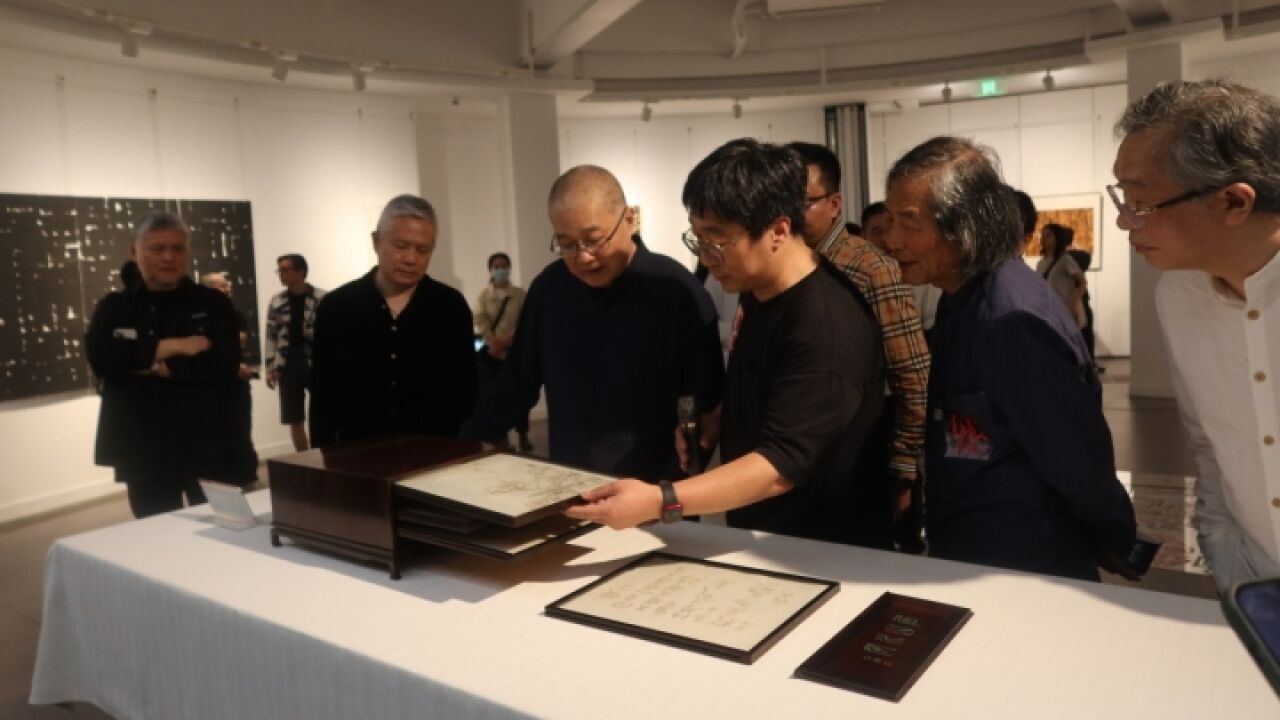 一场特别的20周年邀请展:时代新书意,AI牵手24位书法家