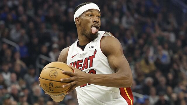 NBA季后赛现存球星场均末节得分TOP5：巴特勒第一，库里哈登分居二三