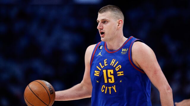 FMVP稳了？约基奇总决赛至今场均30.8分13.5板8助，命中率55%/44%/88%