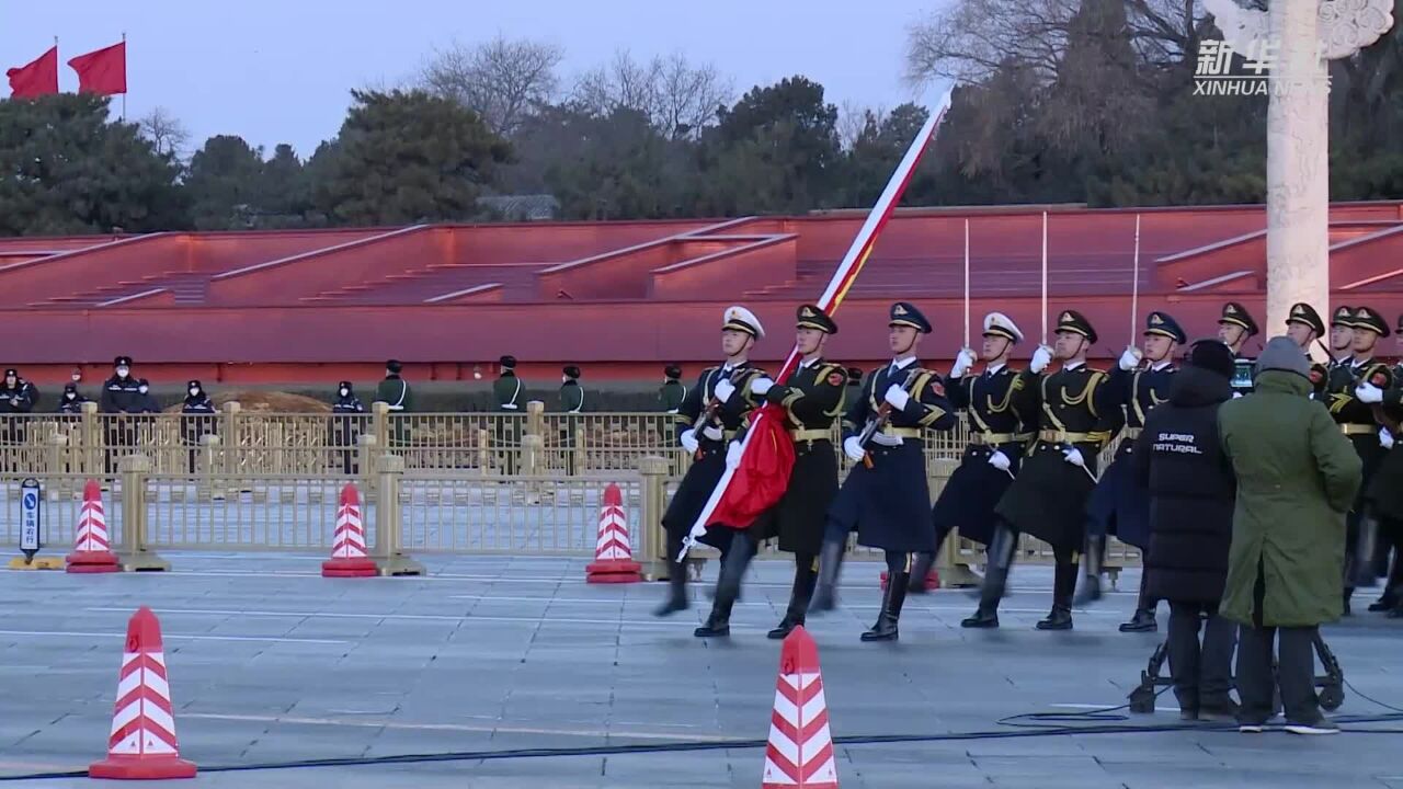 爱国主义教育法草案首次提请审议