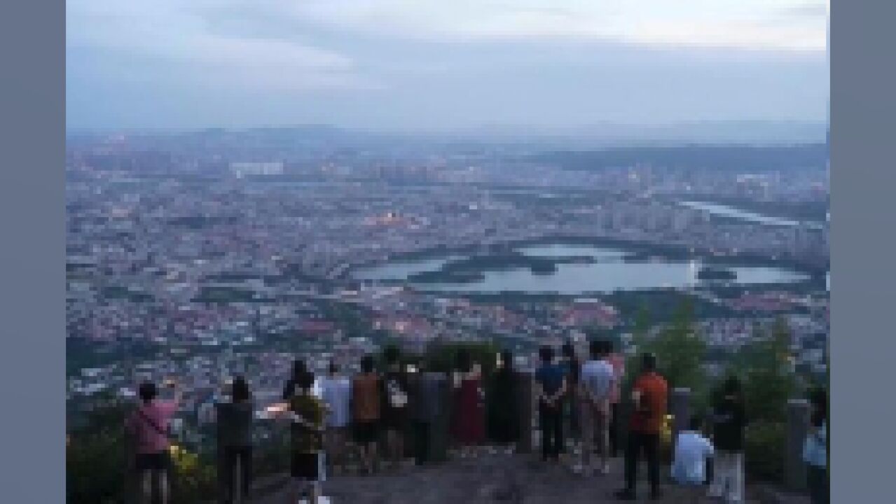 这个夏天,总要来清源山看一场泉州夜景吧~