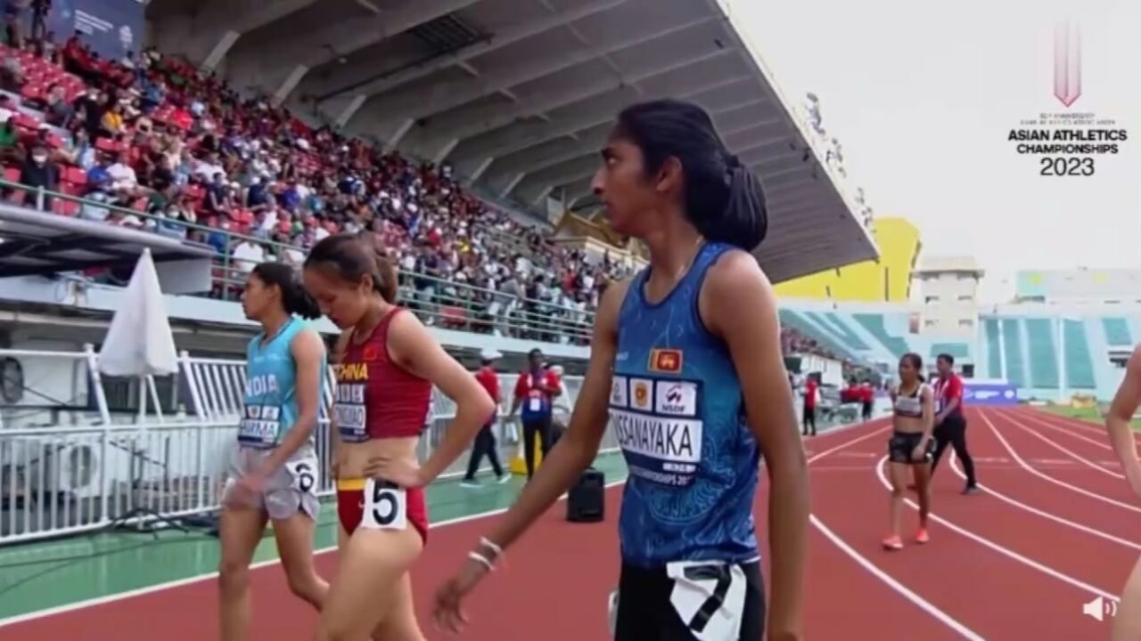 田径亚锦赛女子800米预赛 吴洪娇小组第二晋级决赛