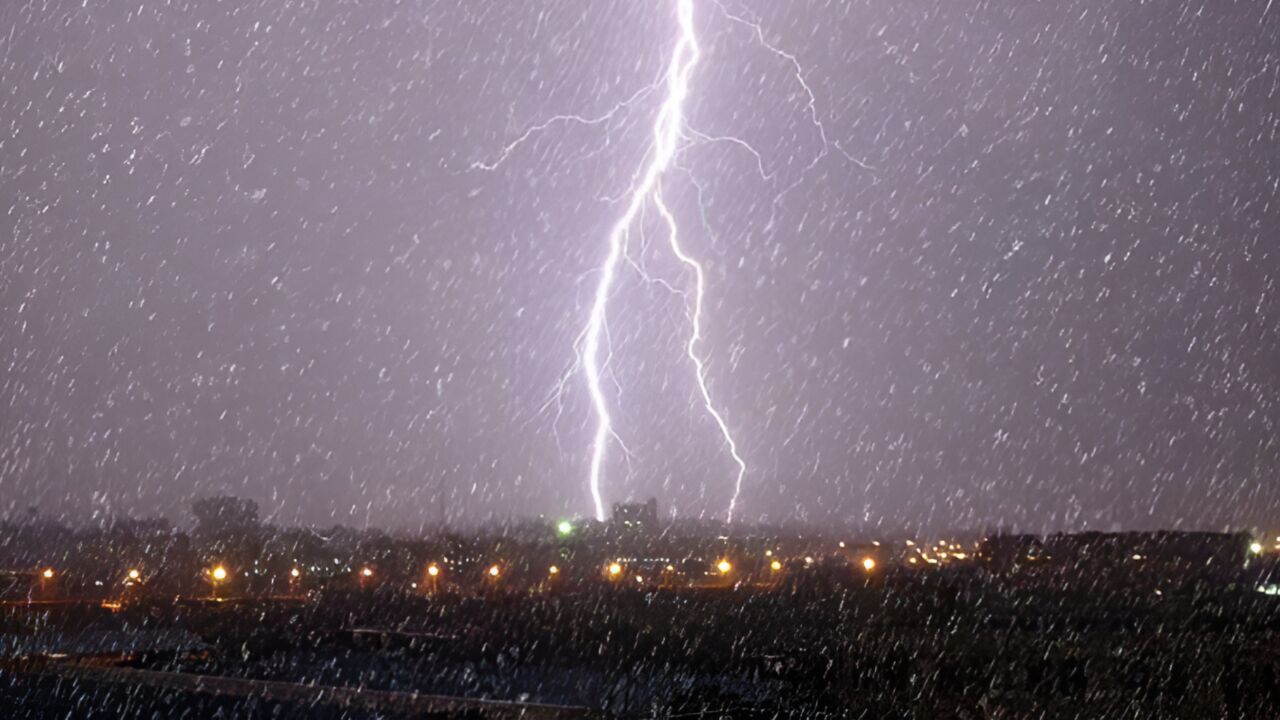 多地频现“高架雷暴”?与“雷打雪”有何关系?