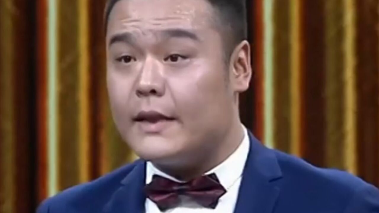 杨佳东的一番忽悠,让刘学艺主动付了钱,杨佳东暗自高兴